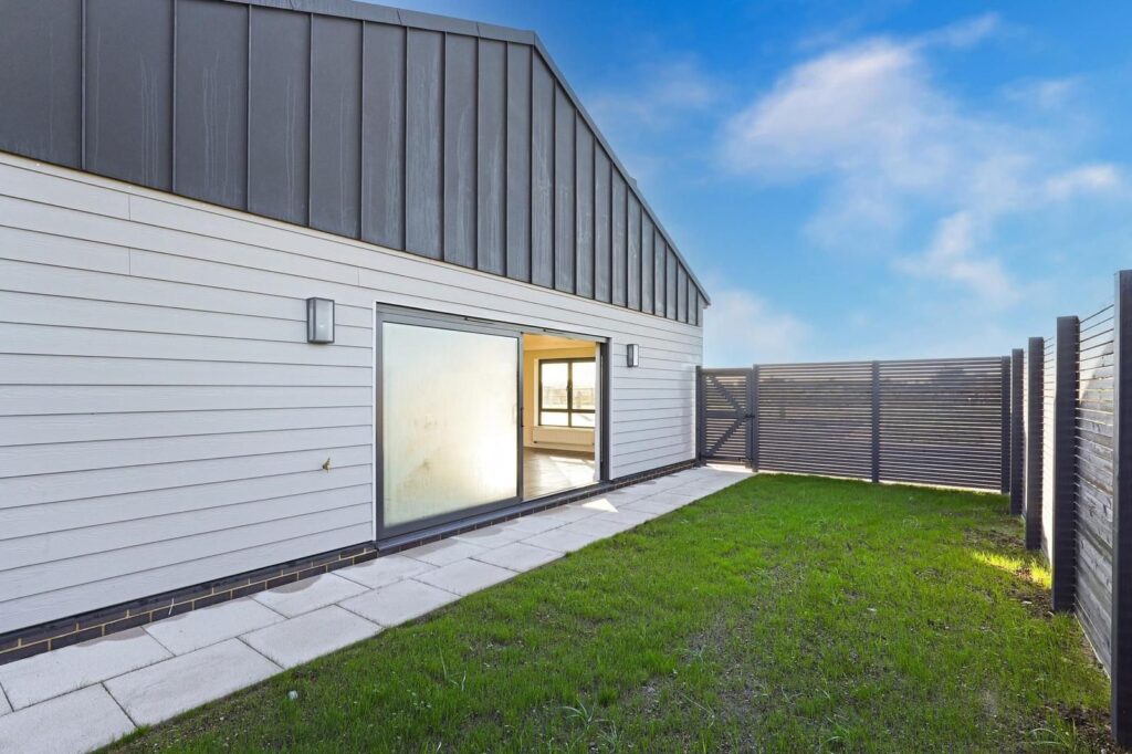 cladding-installers-Essex